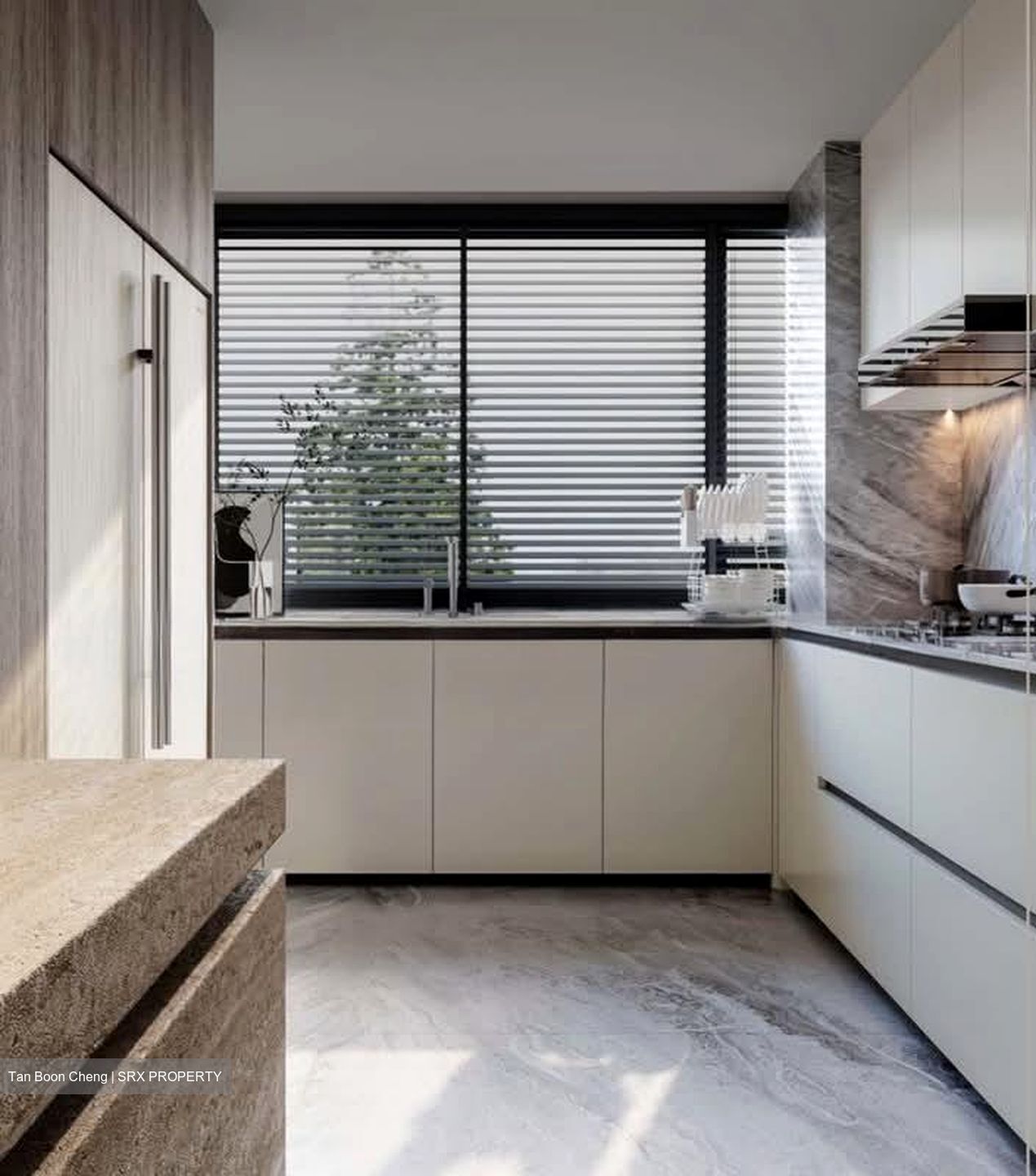 Opera Estate (D15), Terrace #566690561